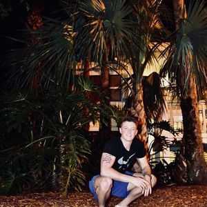 Meet your Posher, Carter